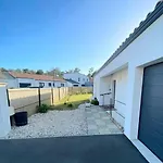 Holiday home Au Pied De La Foret *